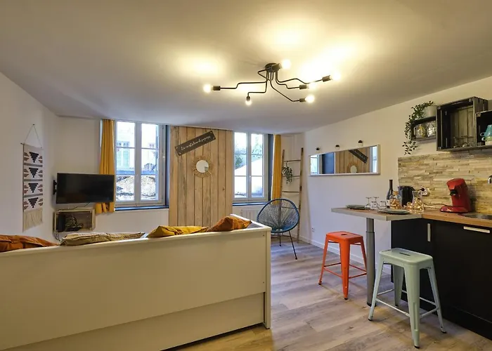 Méline - BASTIDE - Appartement proche place Carnot proche cité médiéval